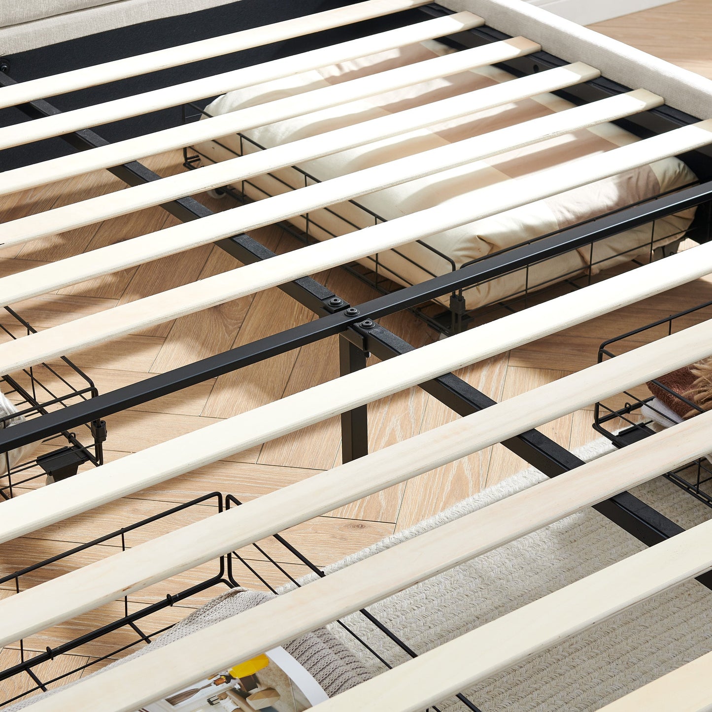 Modern Queen Size Cushioned Bed Frame with Headboard and Storage