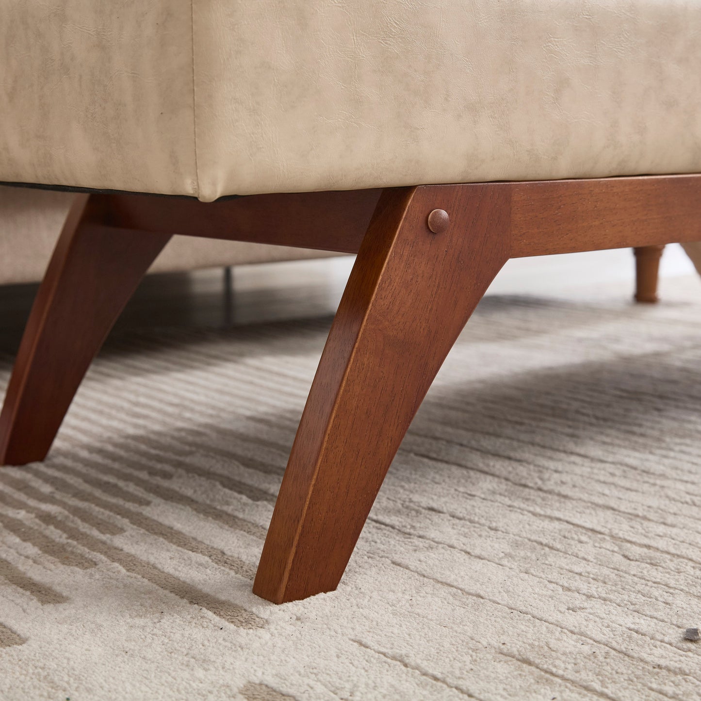 Teddy wool fabric, solid wood feet for solid weighing, and bed end